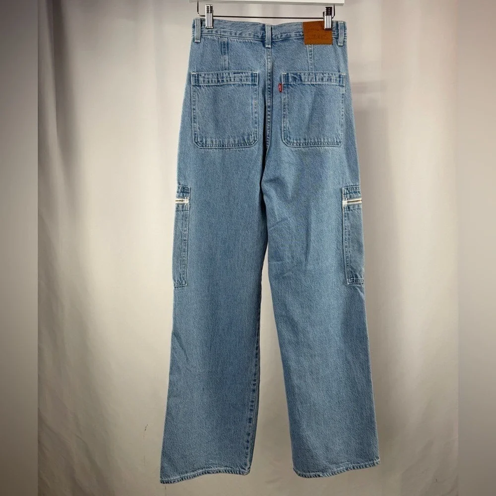 Levi's Utility‎ High Loose Cargo Jeans in Blue Size 27